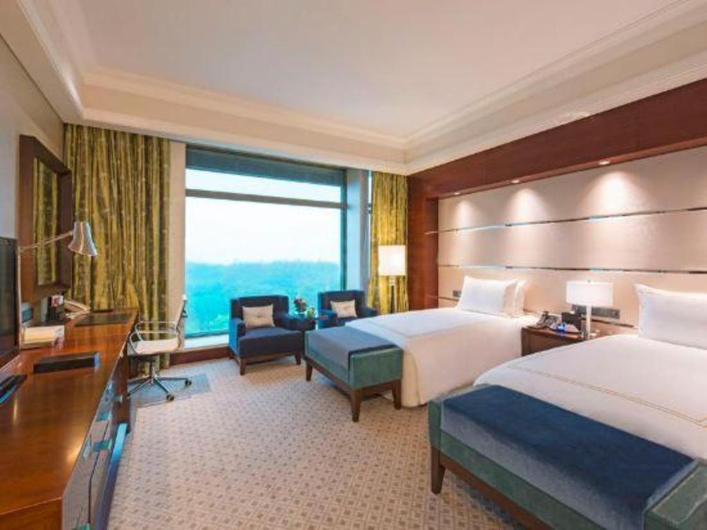 Suzhou Jinji Lake Grand Hotel Exterior photo